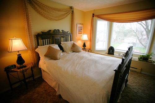 Hemingway'S By The Sea Bed & Breakfast Esquimalt Стая снимка